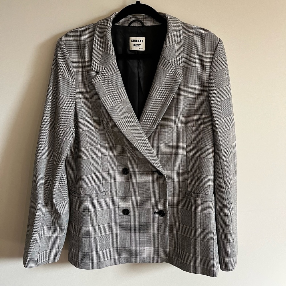 Sunday Best Galt Blazer. Large.